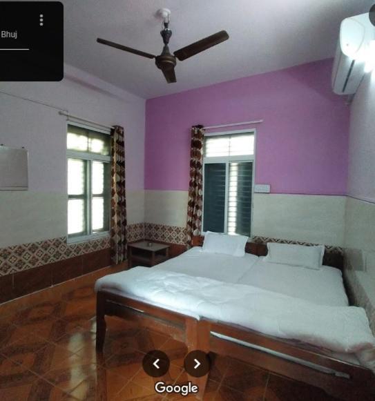 City Guest House Bhuj Extérieur photo